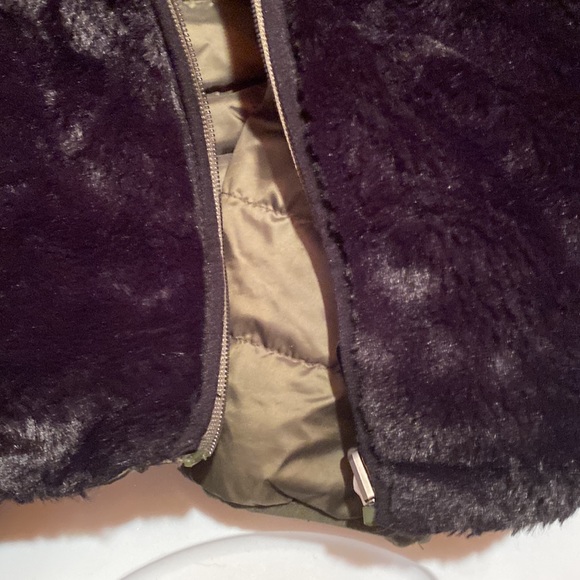 Coat - Picture 5 of 6